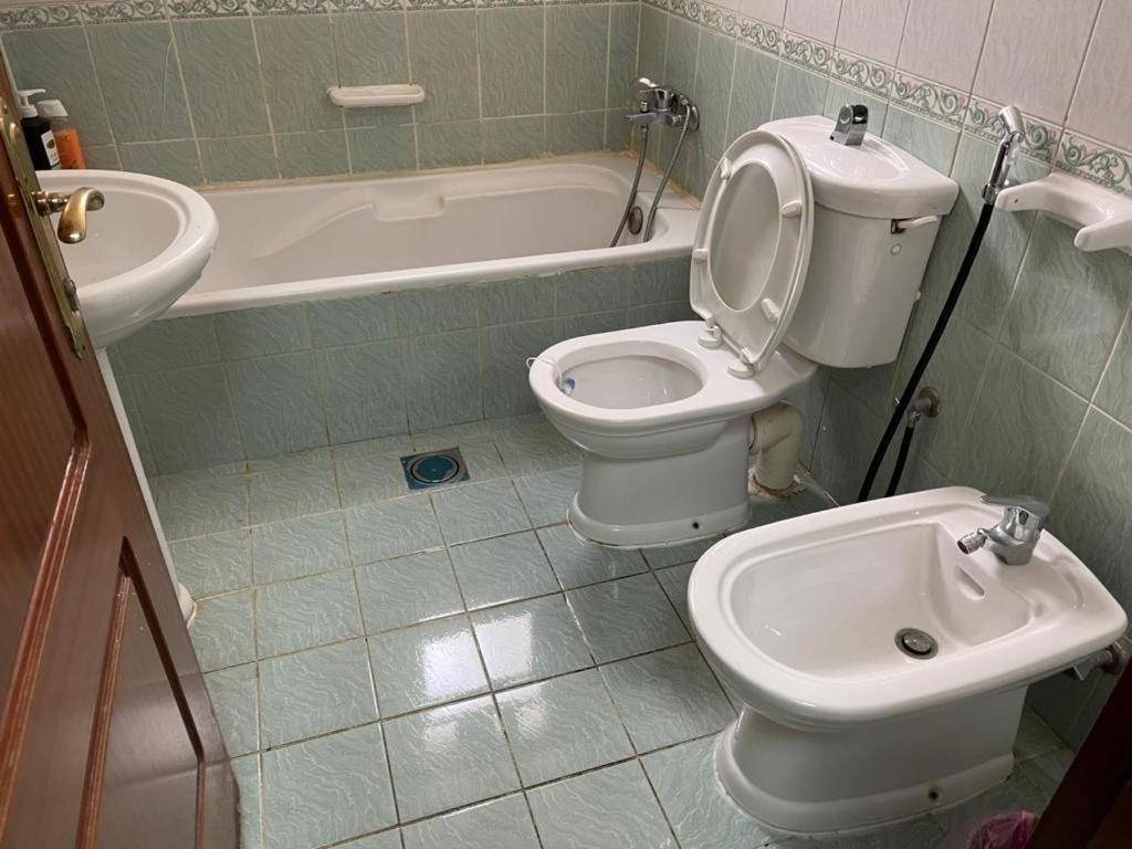 House Apartment *